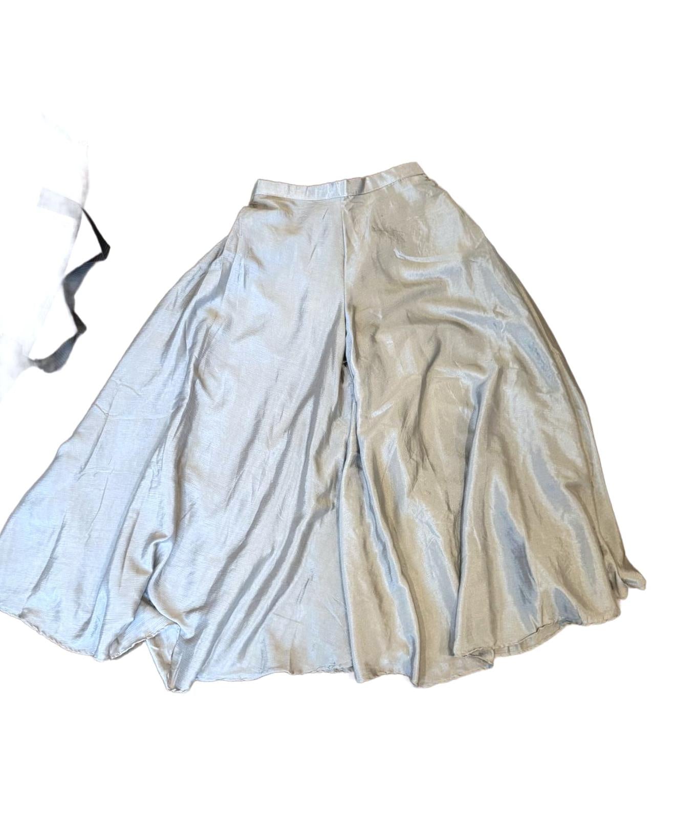 Nazila Couture Wide Leg Dress Pants in Light Gray, Large