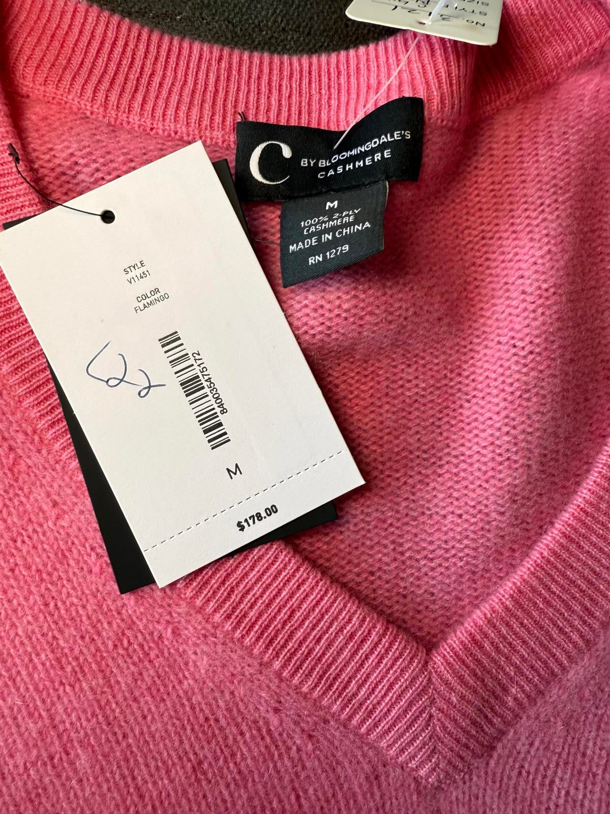 New C by Bloomingdales Cashmere Sweater, Medium