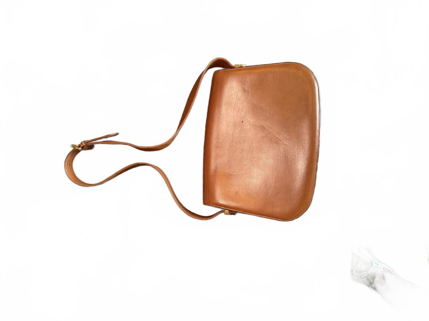 Vintage Gucci Leather Women's Shoulder Bag with Gold-tone Clasp
