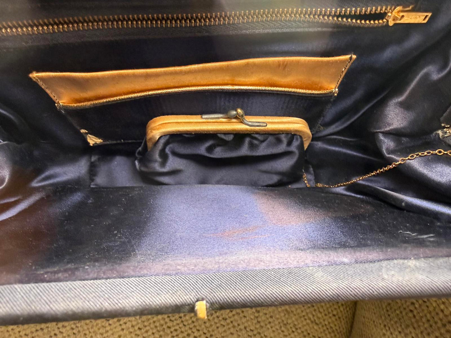 Vintage Black Women's Handbag with Gold-tone Kisslock Hardware