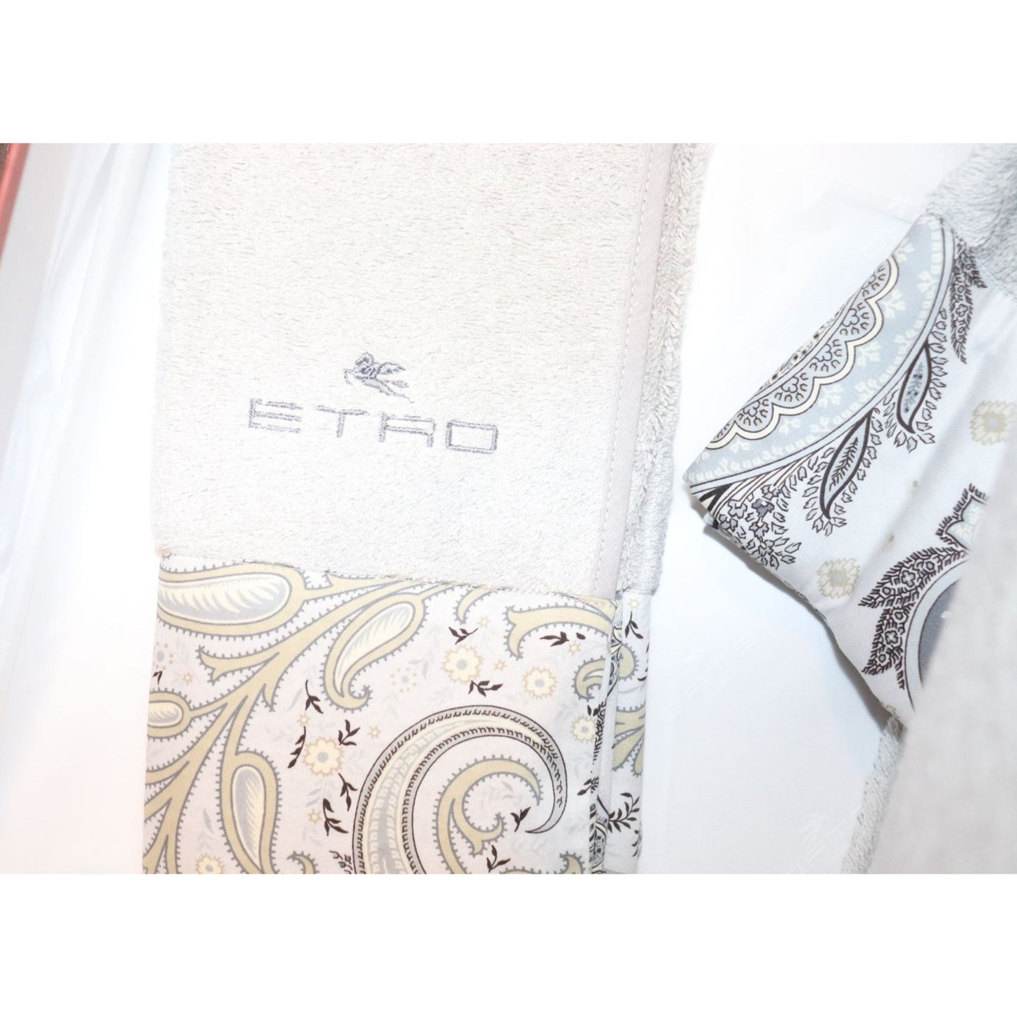 Etro Gray Paisley Border Towel Set In Gift Box - 5 Pieces NWT