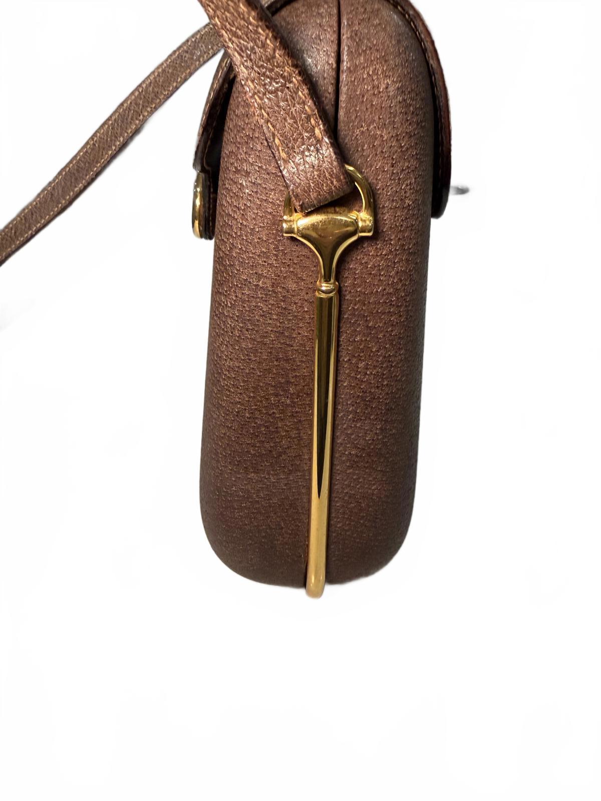 Vintage anni '70 Gucci Box Crossbody Bag