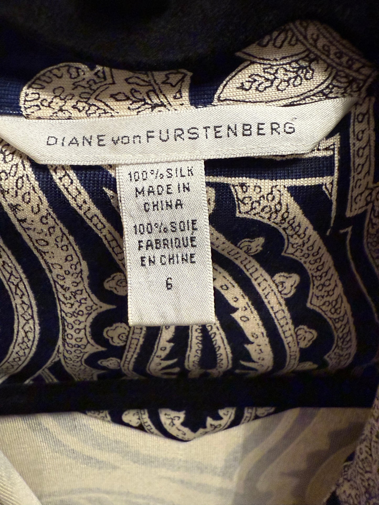Diane von Furstenberg 100% Silk Wrap Dress, Size 6