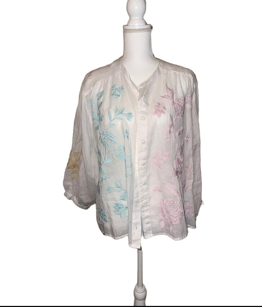 New Johnny Was Hazel Blouse, Women’s Oversized Medium (Fits up to XL), White with Multicolor Floral Embroidery