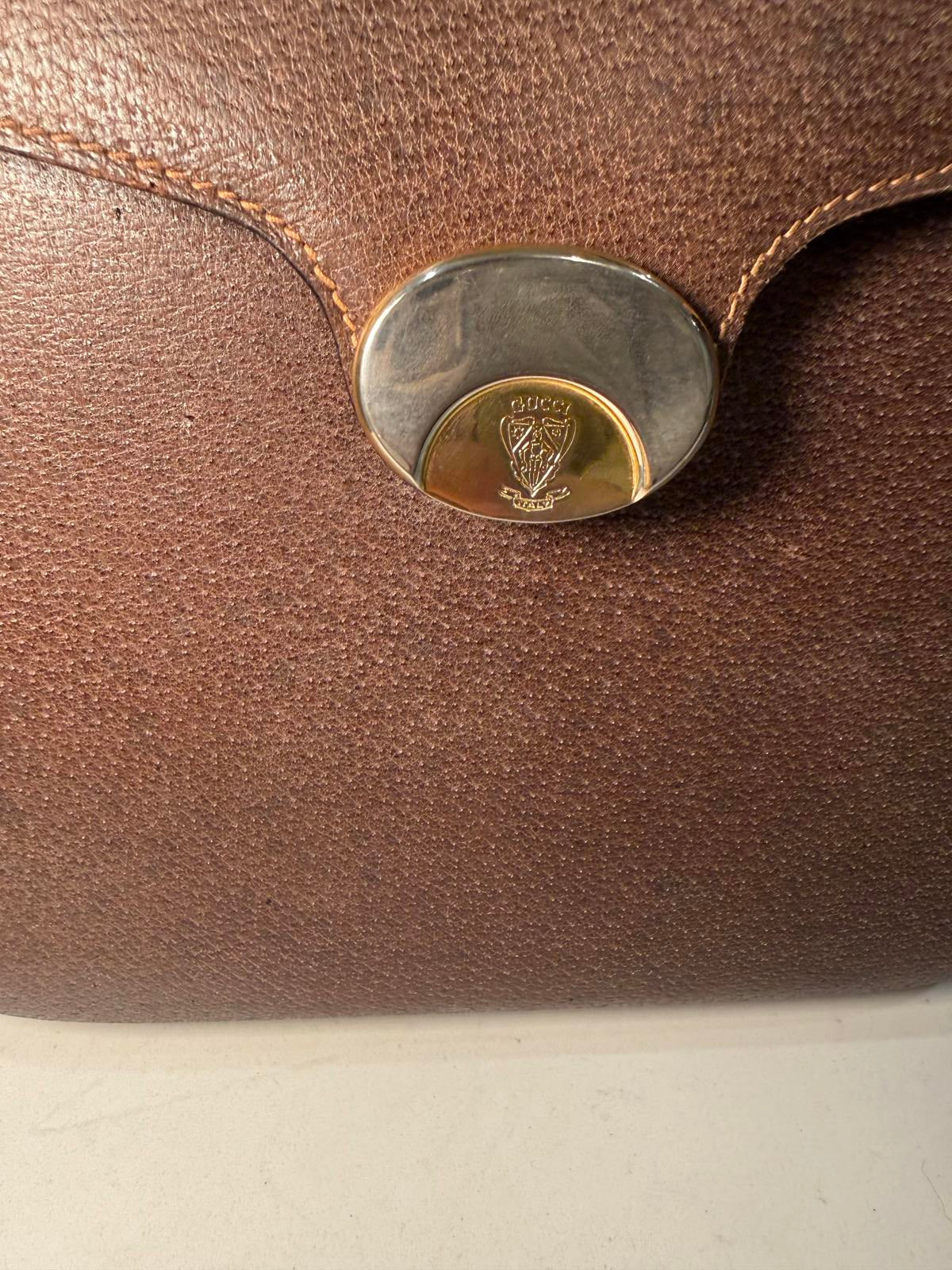 Vintage anni '70 Gucci Box Crossbody Bag