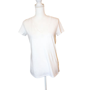 Lilly Pulitzer White V-Neck Short Sleeve Stretch T-Shirt, Medium NWOT
