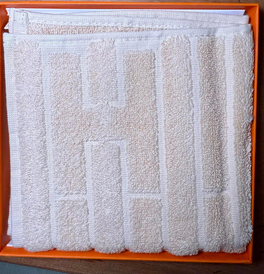 New Hermès Luxury Beige Face Towel