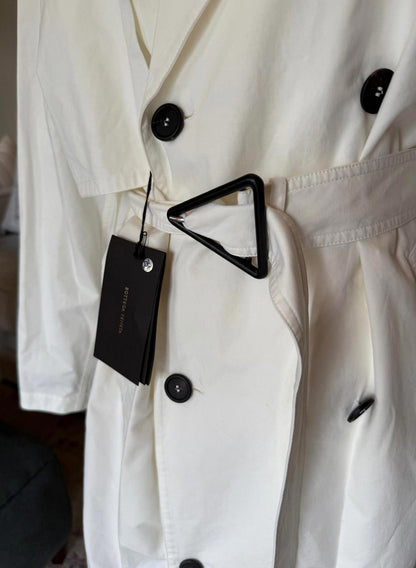 New Bottega Veneta Women's White Trench Coat with Belt and Double-Breasted Buttons, size IT 48