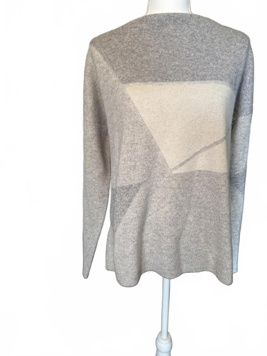 Vince Geometric Pattern Gray and Cream Sweater, Large