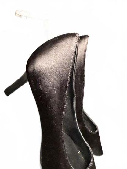 Aquatalia Women's Black Satin Pumps, size 8.5