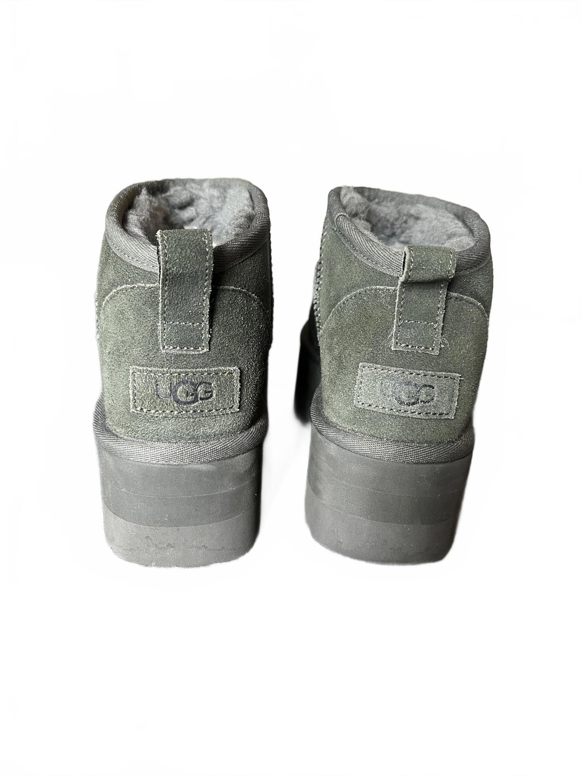 UGG Platform Suede Ankle Boots for Women, size 7
