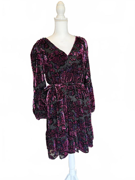 New Eliza J Mesh Long Sleeve Floral Velvet Dress, Size 14