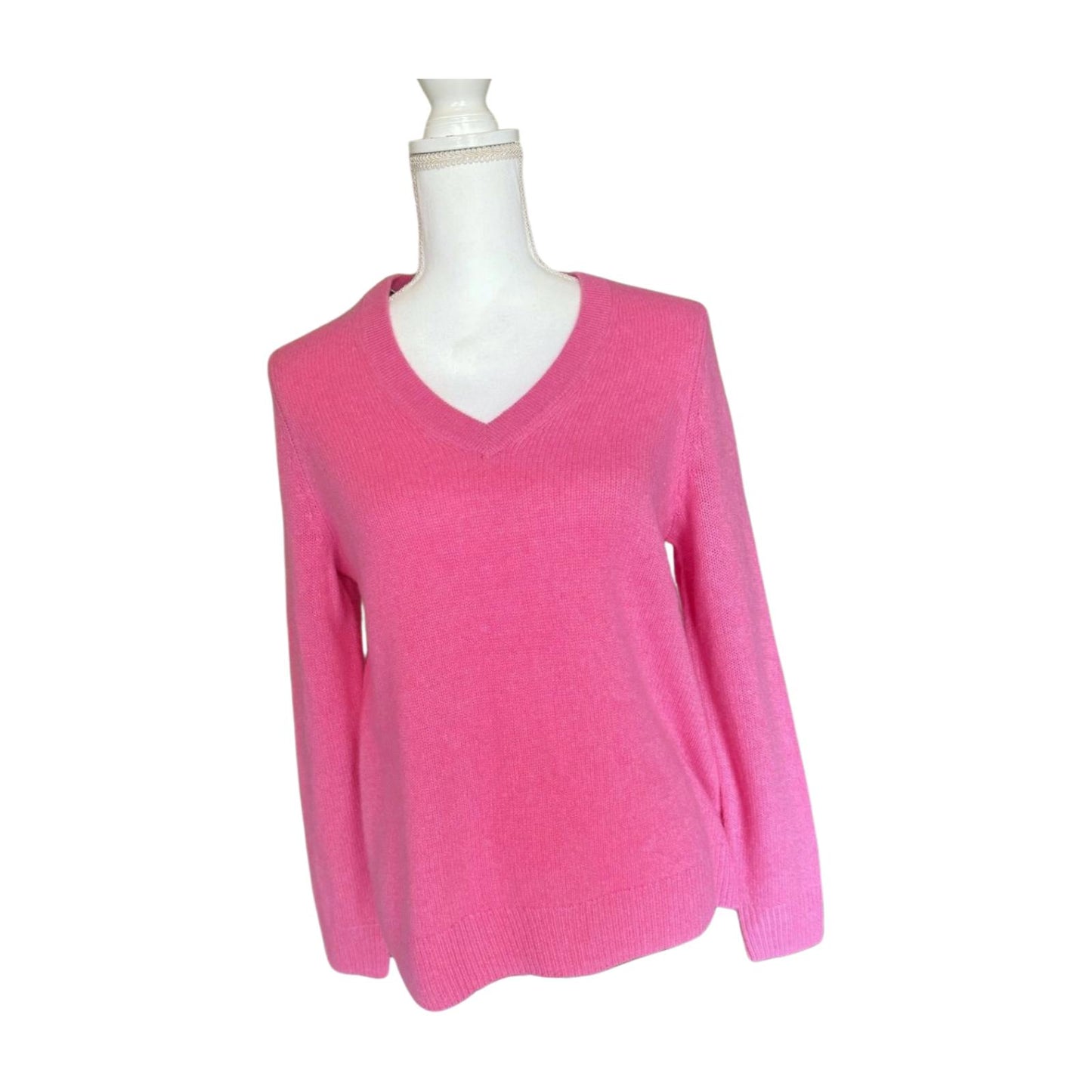 New C by Bloomingdales Cashmere Sweater, Medium