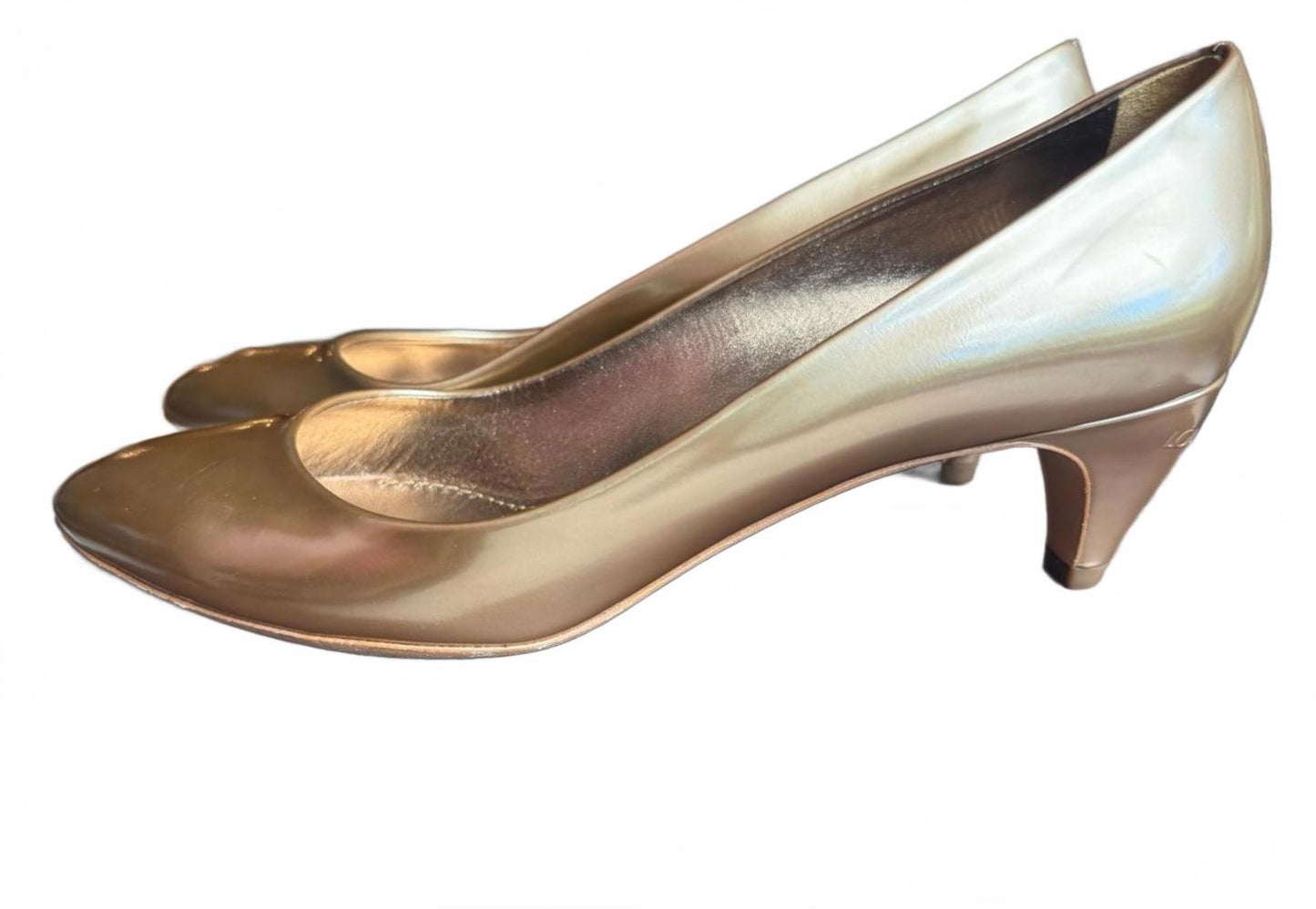 Louis Vuitton Metallic Gold Pumps, 38.5