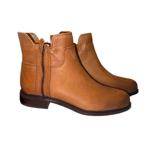 Franco Sarto Women’s Ankle Boots – Size 7.5, Tan Brown with Side Zippers