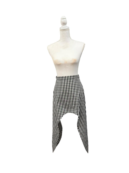 New Burberry Black and White Gingham Asymmetric Handkerchief Hem Skirt, size 4