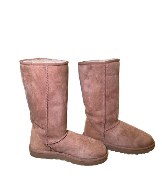 UGG Classic Tall Boots Women’s Size 7, Camel Suede with Shearling Lining