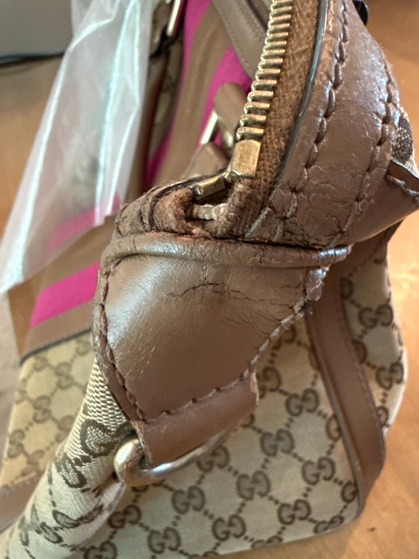 Gucci Joy GG Medium Boston Canvas Bag