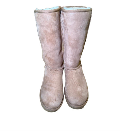 UGG Classic Tall Boots Women’s Size 7, Camel Suede with Shearling Lining