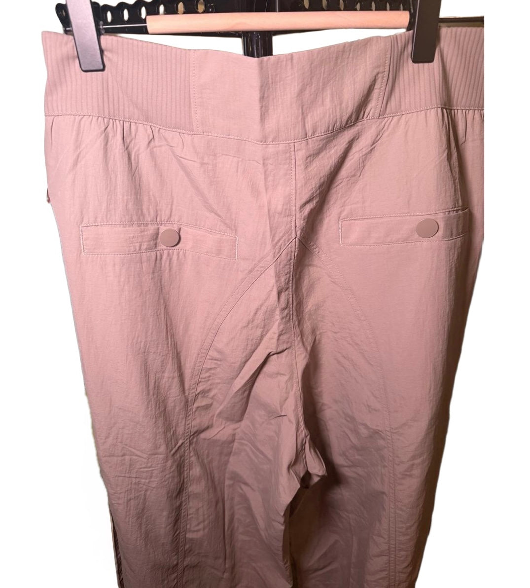 New Spiritual Gangster Taylor Cargo Pants – Women’s Medium, Beige