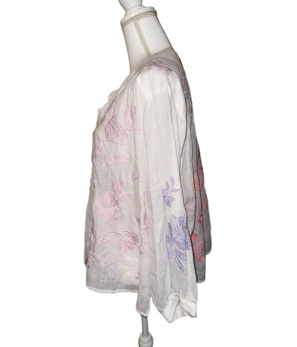 New Johnny Was Hazel Blouse, Women’s Oversized Medium (Fits up to XL), White with Multicolor Floral Embroidery