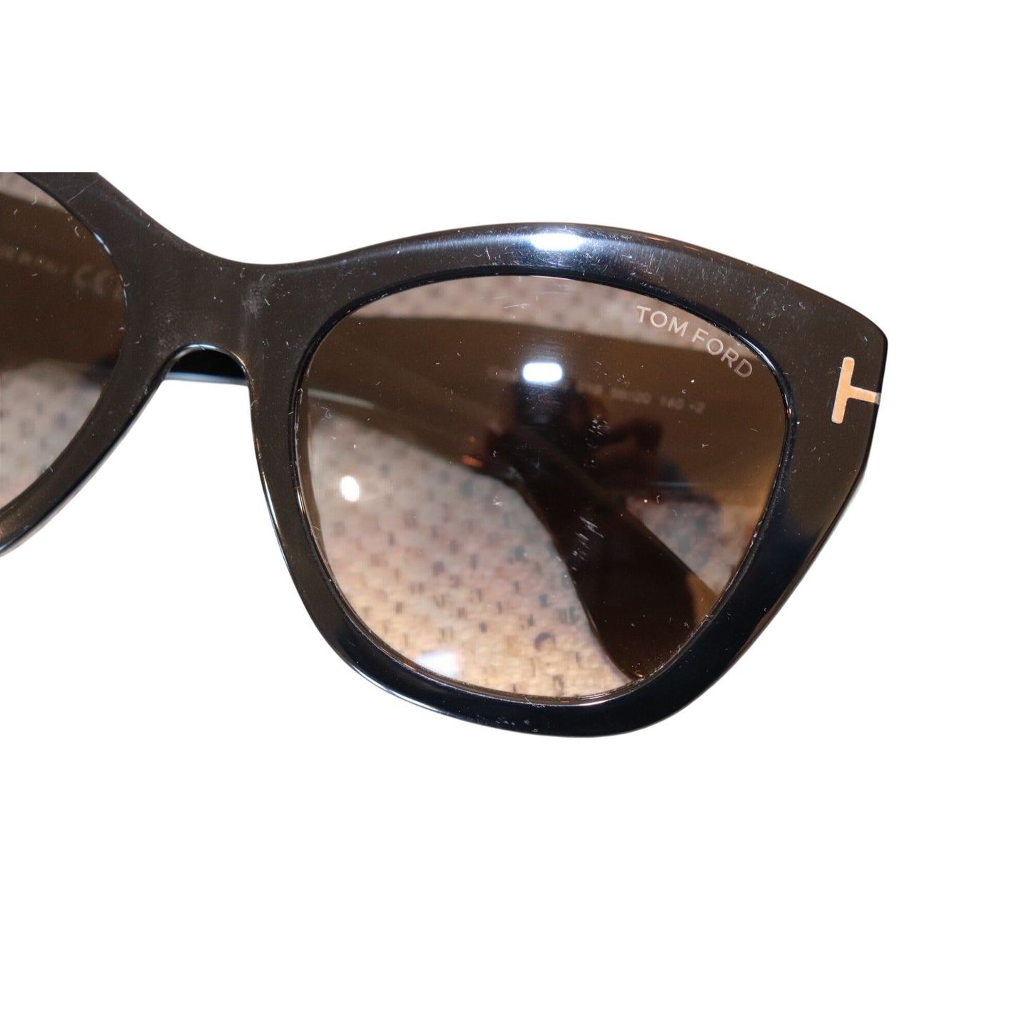 Tom Ford Womens Cat-Eye Black Sunglasses With Gradient Lenses Made In Italy