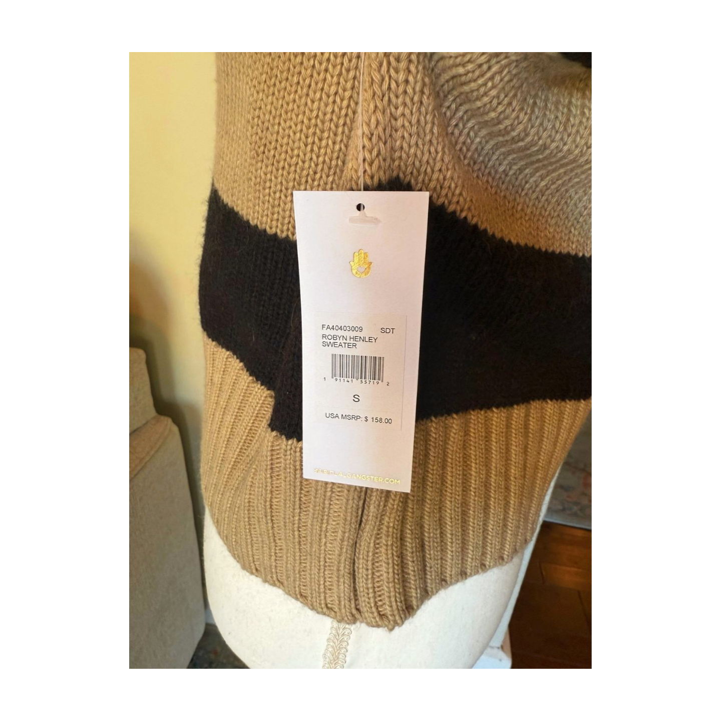 New Spiritual Gangster Cropped Knit Sweater with Red Collar, Size Small