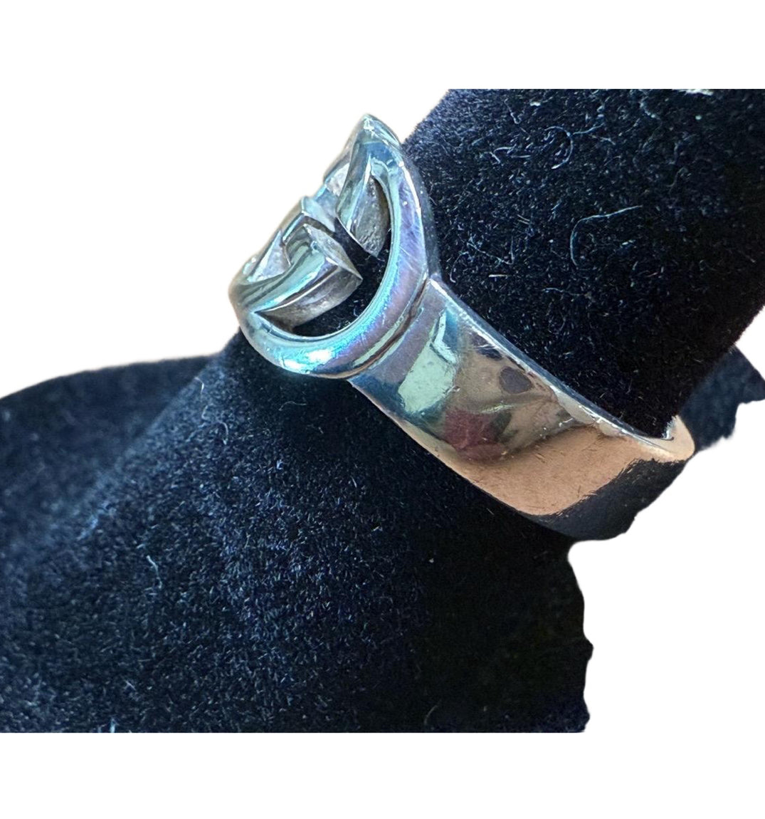 Gucci Ring Womens Size 6 Silver Interlocking G Logo