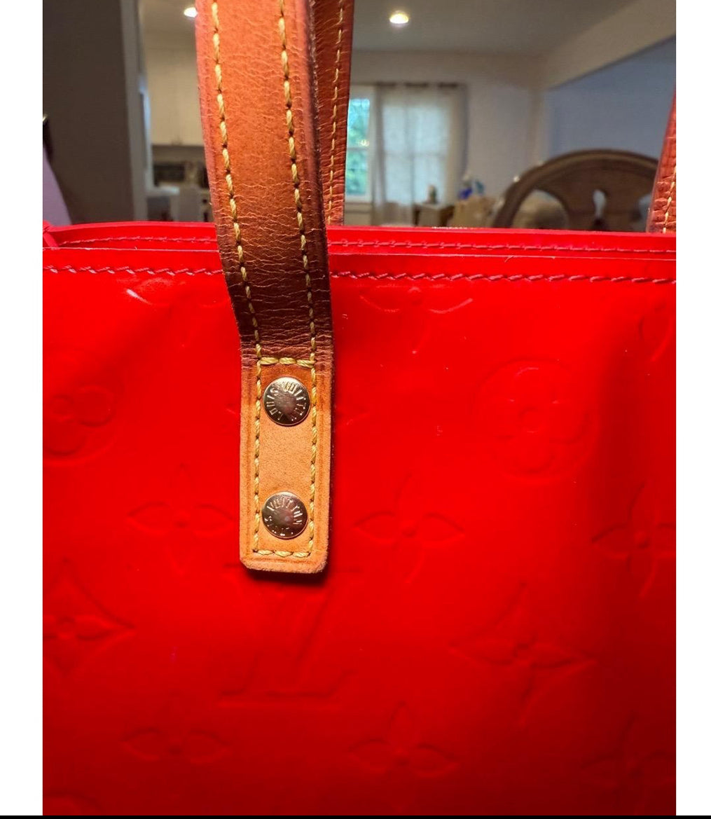 Louis Vuitton Reade PM Red Vernis Handbag