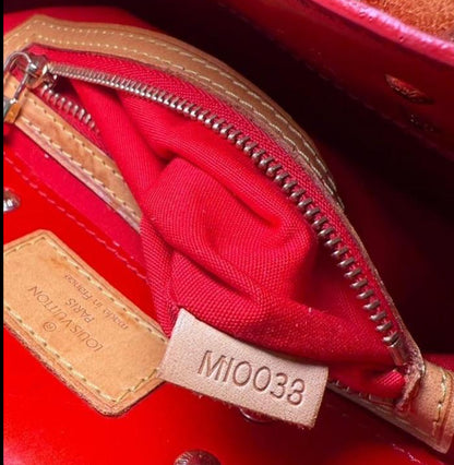 Louis Vuitton Reade PM Red Vernis Handbag