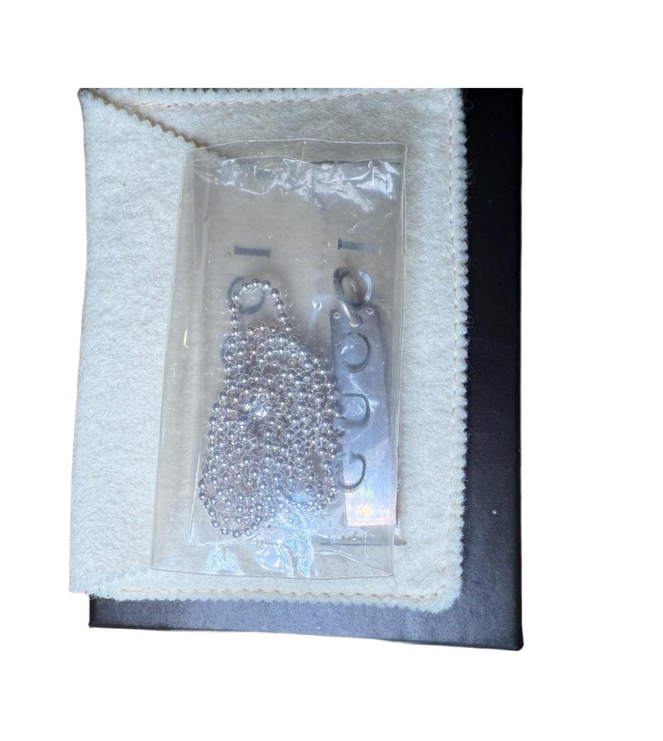 New Gucci Plate and Chain Silver Necklace