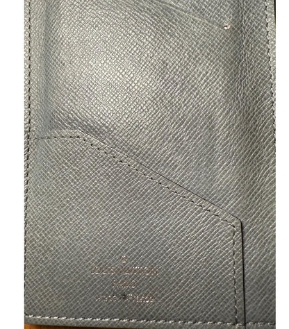 Louis Vuitton Gray Taiga Leather Wallet