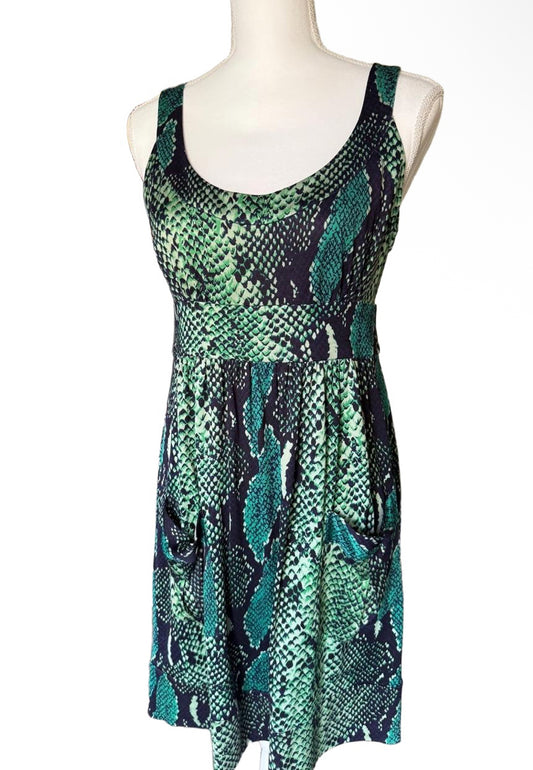 Diane Von Furstenberg Mini Dress Womens Size 10 Green Snakeskin Silk