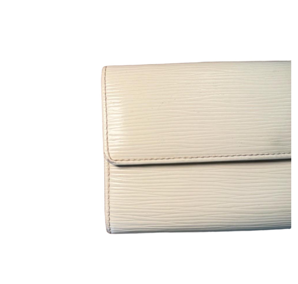 Louis Vuitton White Epi Leather Sarah Long Wallet