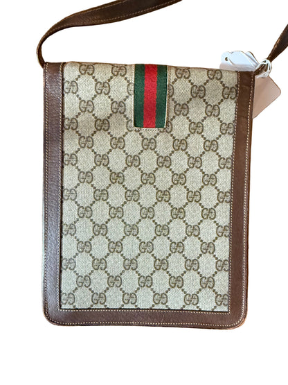 Vintage Gucci Sherry Line GG Supreme Pochette