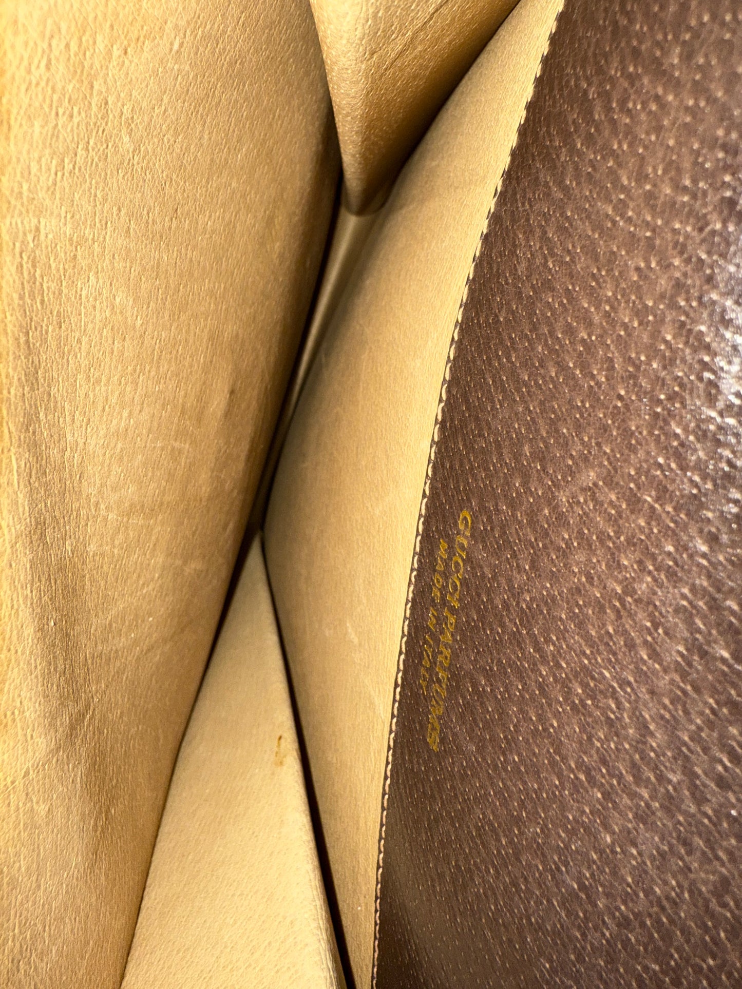 Vintage Gucci Sherry Line GG Supreme Pochette