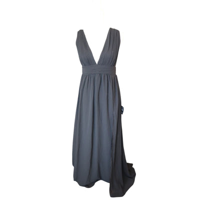 Lulu's Black Sleeveless V-Neck Evening Gown, Small NWT