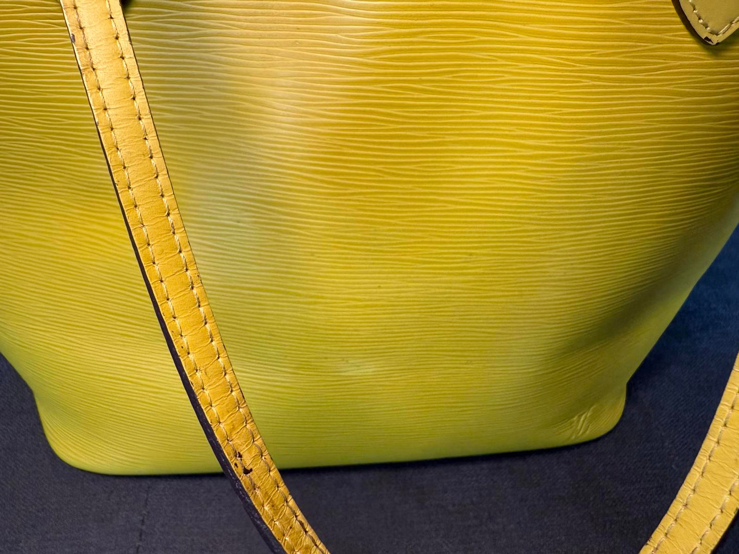 Louis Vuitton Yellow Epi Leather Neverfull MM