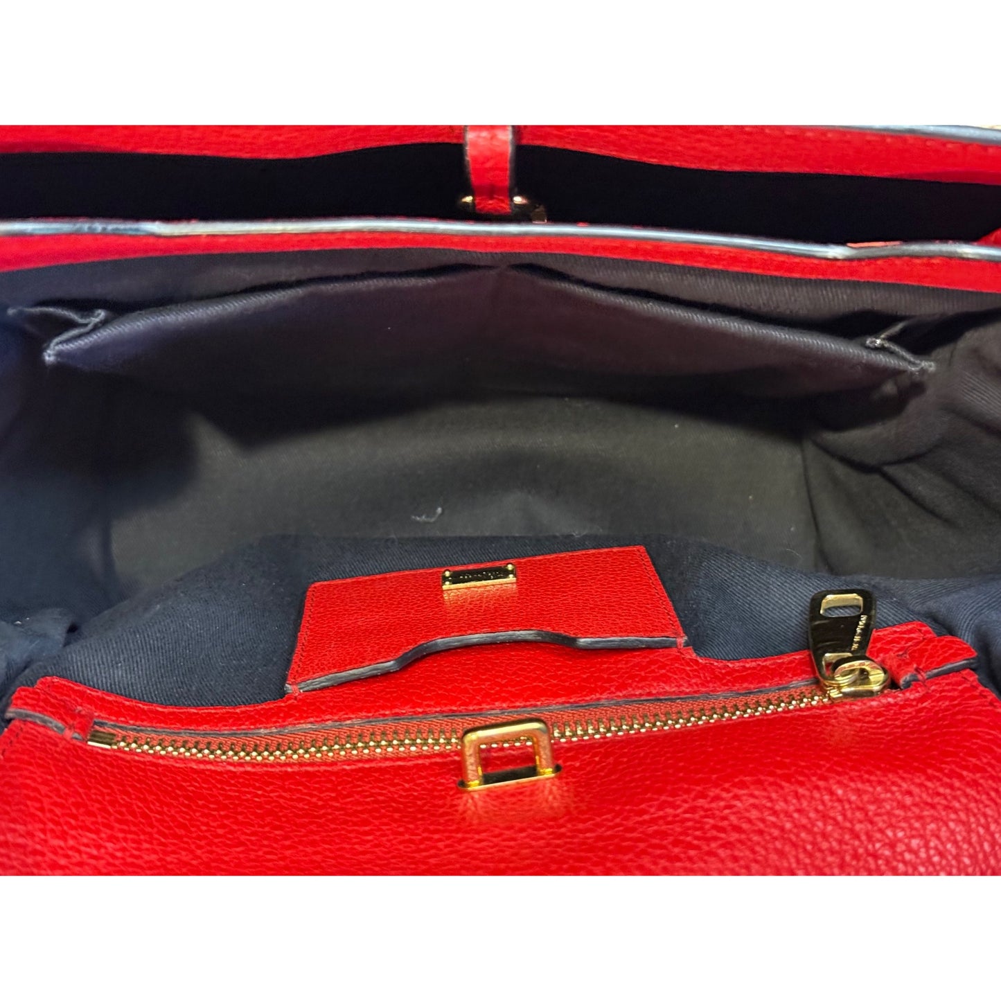 Dolce & Gabbana Greta Red Leather Top Handle Bag With Crossbody Strap