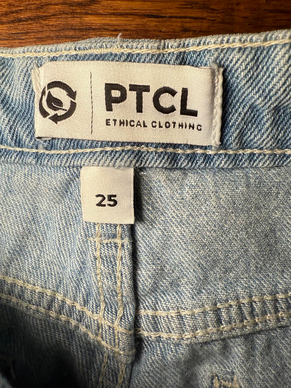 PTCL Ethical Clothing Women's Denim Shorts Size 25