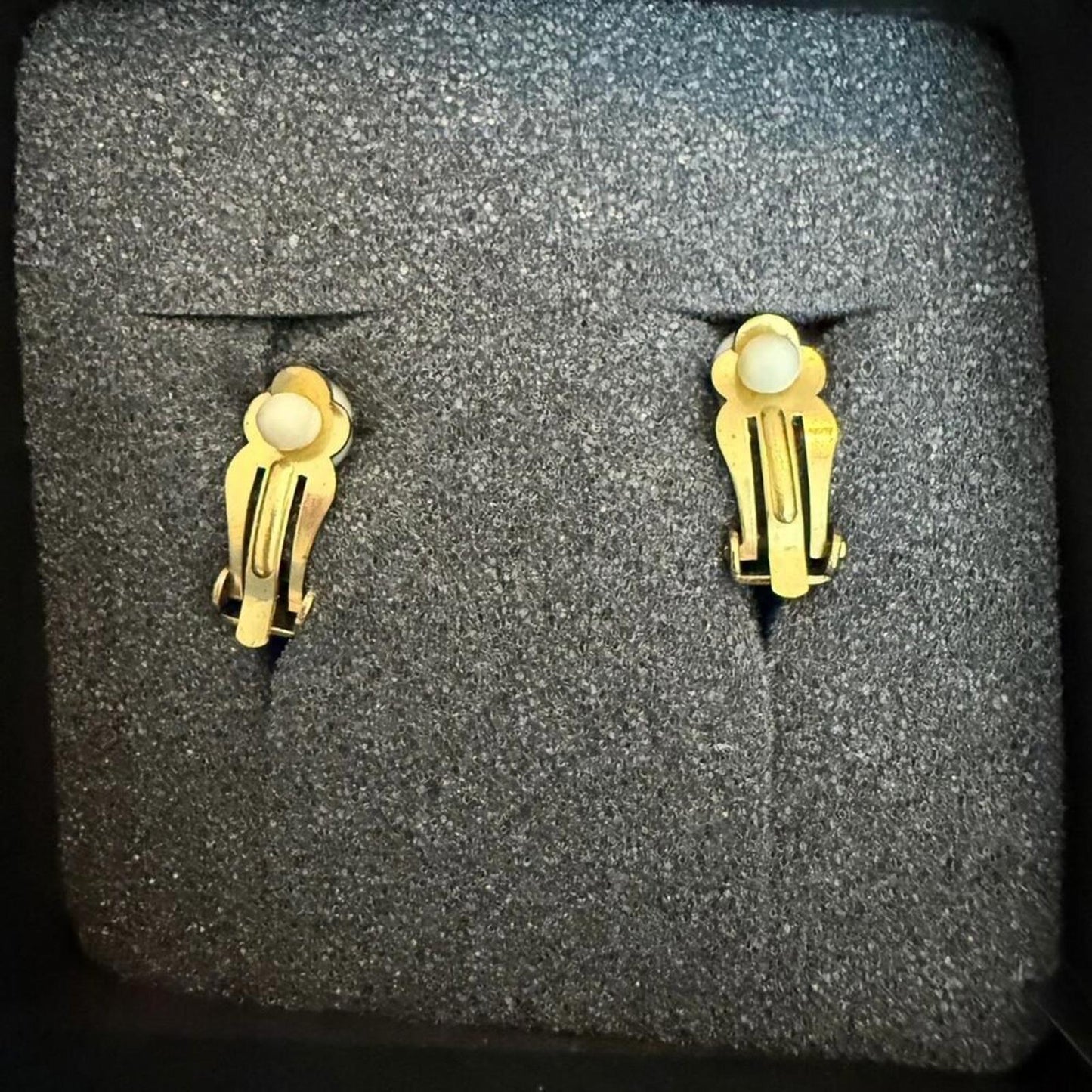Heidi Daus Vintage clip on earrings with crystals