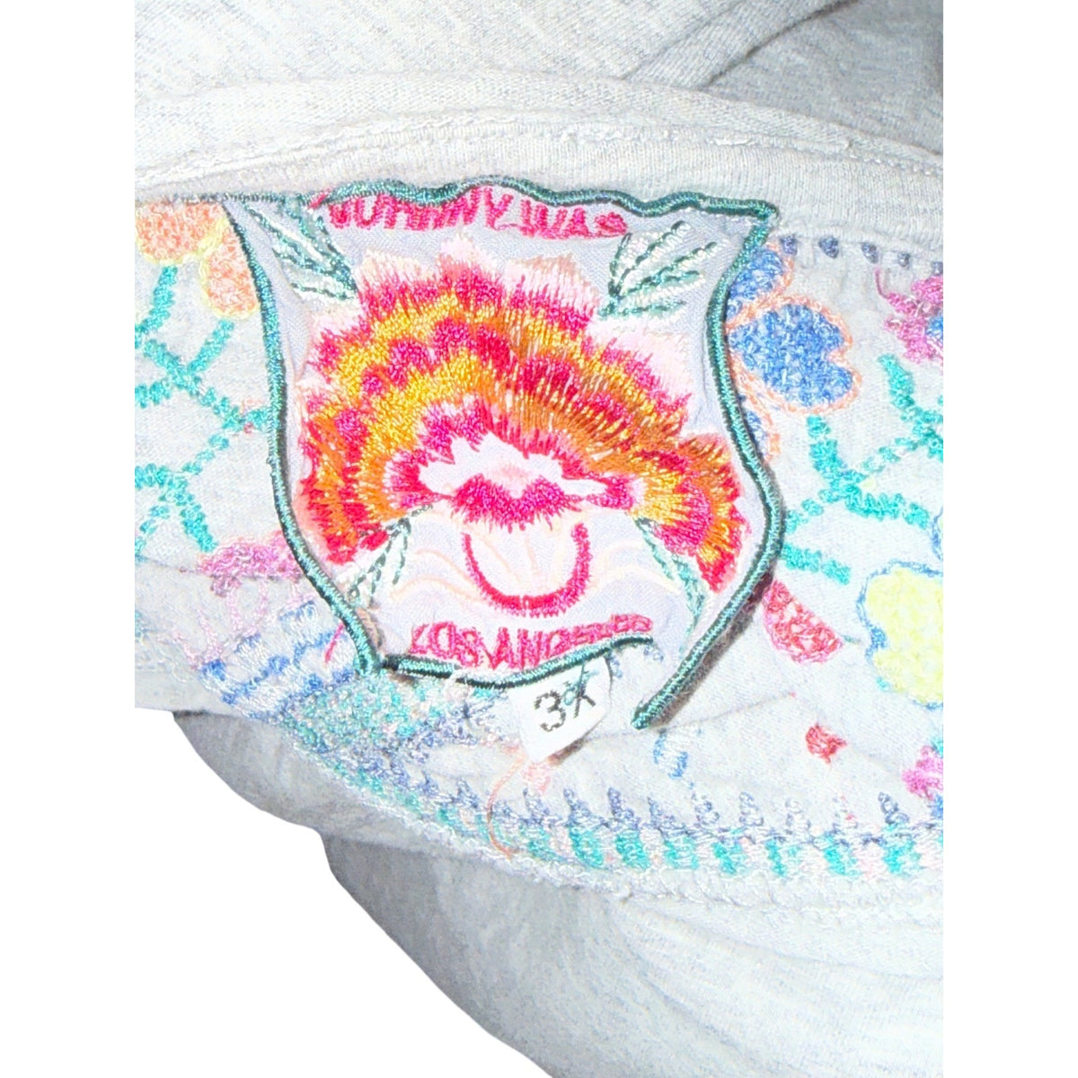 Johnny Was  Embroidered TShirt With Floral Patterns, Size 3X