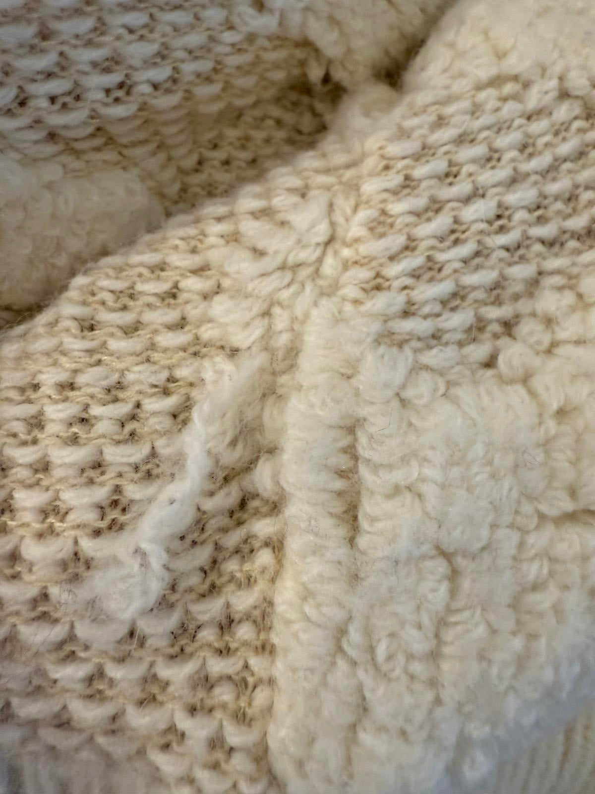 New Aldo Martins Beige and White Patterned Knit Sweater, Size Large