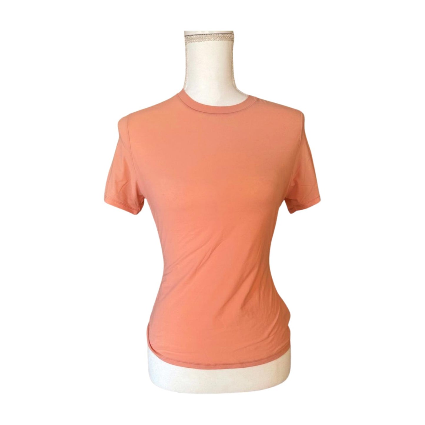 New Skims Short Sleeve T-Shirt in Peach