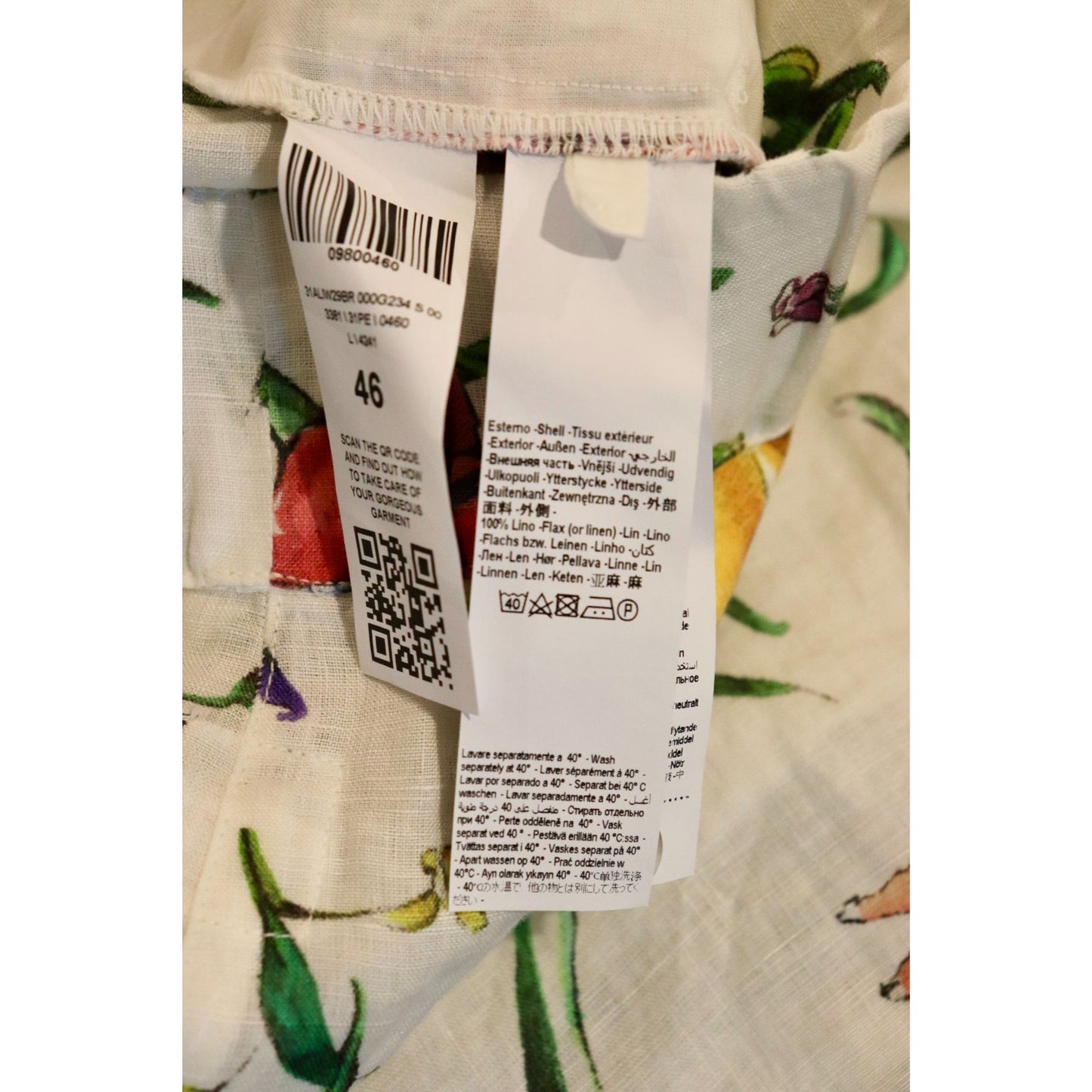 120% Lino Floral Linen Shorts, Size 46/L NWT