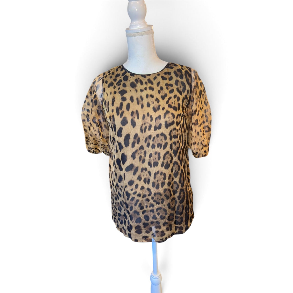 Dolce & Gabbana Leopard Print 100% Silk Sheer Puff Sleeve Blouse Womens Size 36