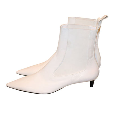 Jil Sander Pointed Toe White Leather Kitten Heel Ankle Boots, Size 40/10 New