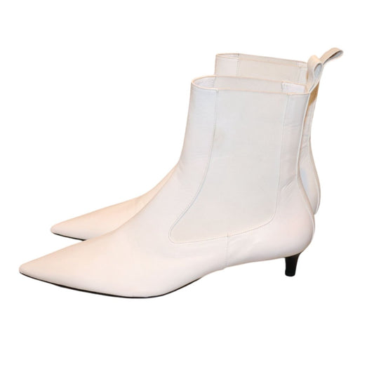 Jil Sander Pointed Toe White Leather Kitten Heel Ankle Boots, Size 40/10 New