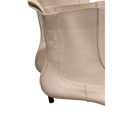Jil Sander Pointed Toe White Leather Kitten Heel Ankle Boots, Size 40/10 New