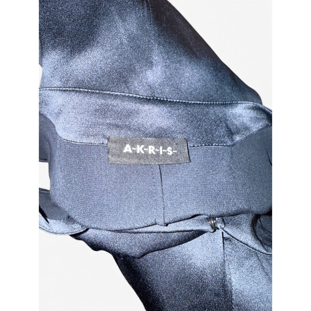 Akris Womens Navy Sleeveless Silk Blouse With Pleated Front Detail Size M